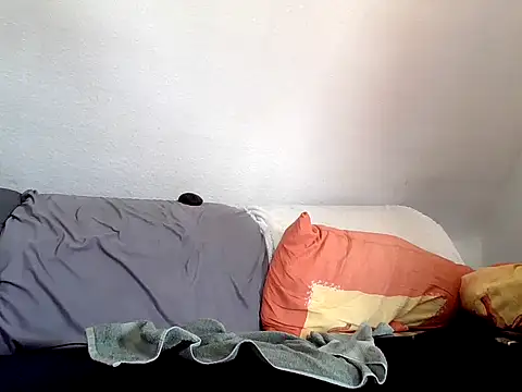 Cambitchboy webcam
