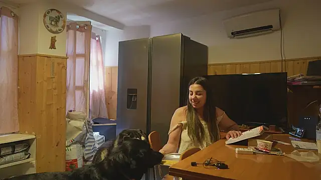 VanessaDoyle webcam