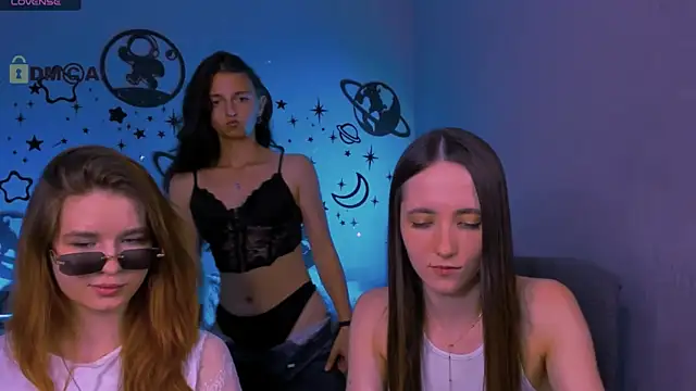bella_dorn webcam