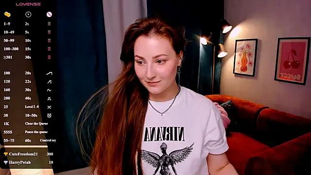 velvet_cherry_ webcam