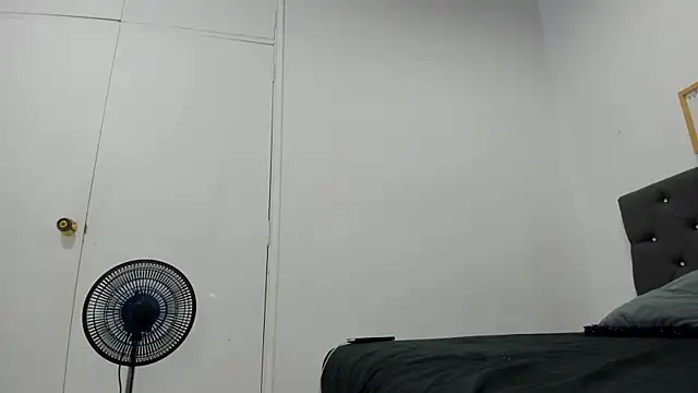 Emily_Behlle webcam