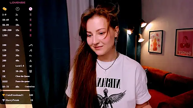 velvet_cherry_ webcam