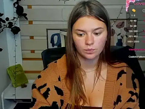 Josephine_Kiss webcam
