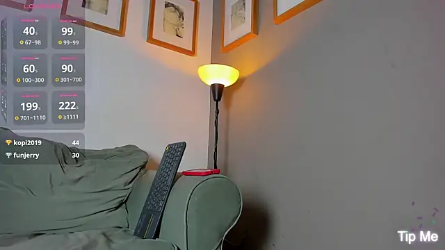 Ackerman_Eren_ webcam