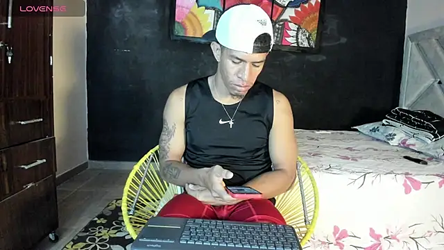 antonio_aguilarx webcam