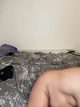 LaNympho-LeMonstre webcam