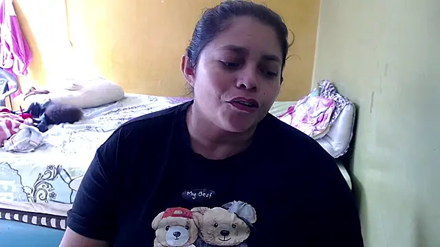 yulieth_bbw webcam