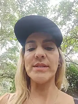 Monita_Med webcam