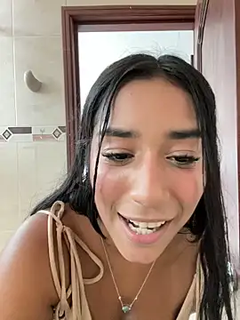 SaryJonex webcam