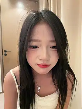 美女xiaowanou-668在线直播