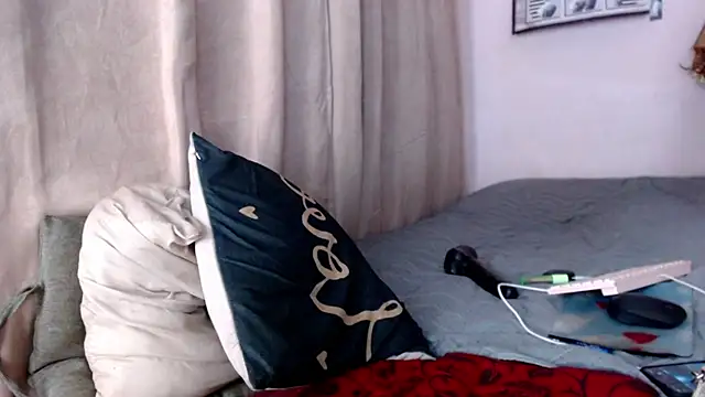 NathalieMea webcam