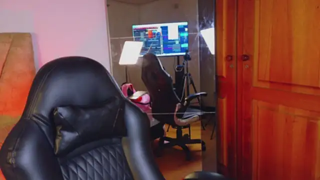 victoria_withmore webcam