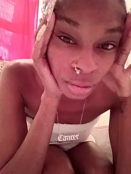 Jasmine_FullsShine webcam
