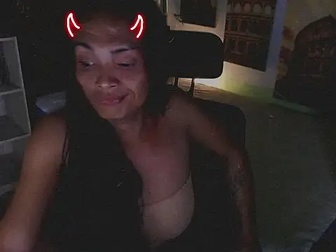 xAsianTOPModelx webcam