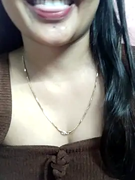 Wild-janvi webcam