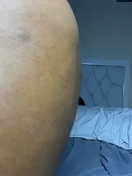 Favorite-Desire webcam