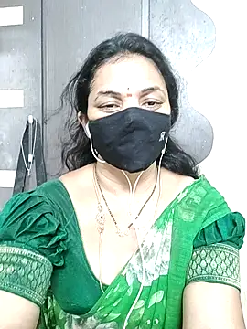 Leela_555 webcam