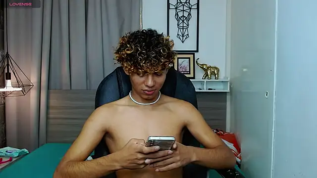 Anyelo_Twink webcam