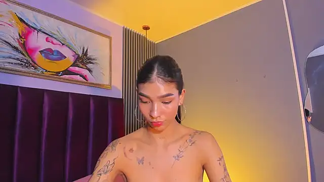 LauraAristizabal webcam