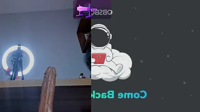 Megan_mooree_ webcam