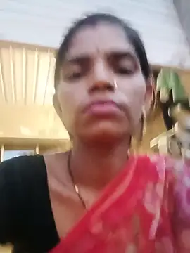 Cut_usha35 webcam