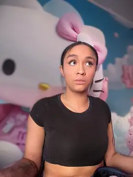 Isabella-Teen webcam