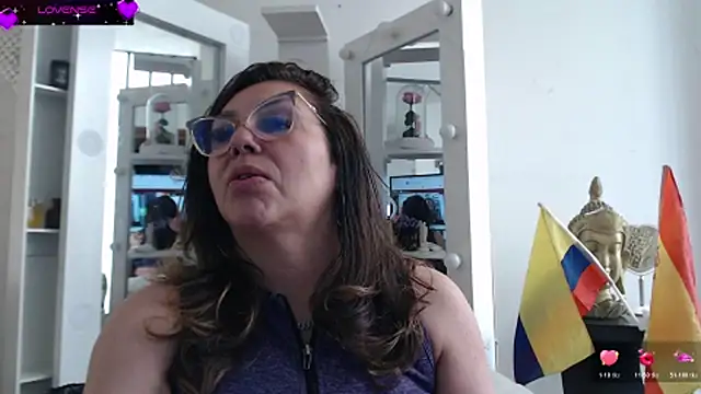 Myrnasexxx webcam