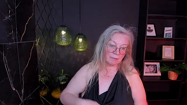 NataliMellow webcam