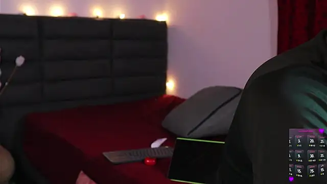 kathieandpovcock1 webcam