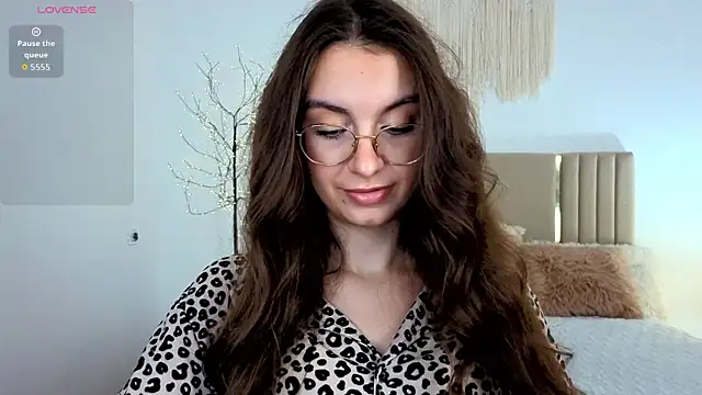 Real_cutie1 live cam on StripChat
