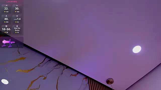 alissaowens_ live cam on StripChat