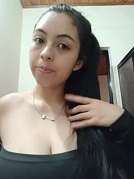 LuciiferBlack live cam on StripChat