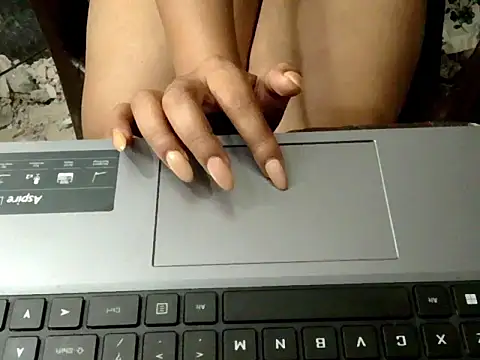 Sexy-sugarpie live cam on StripChat
