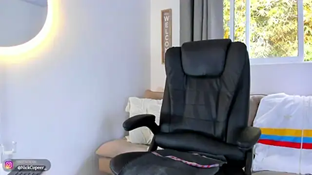 NickCopeer_ webcam