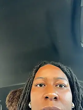 GirthGoddessCoco webcam