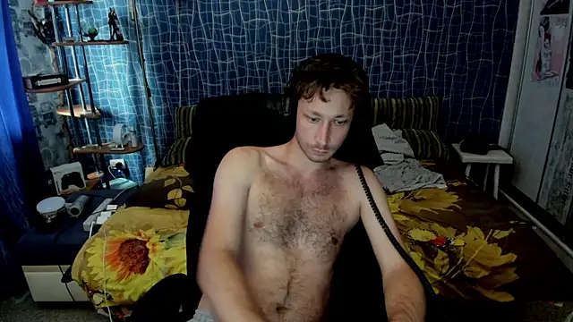 CuteBoy228 webcam