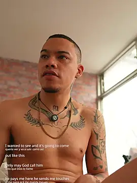 AlphaMasterXxx live cam on StripChat