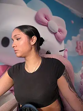 Isabella-Teen webcam