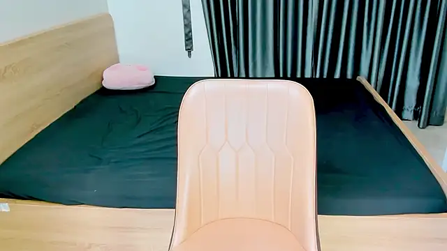 ah_jolee webcam