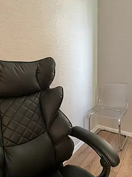 KimEvanss webcam