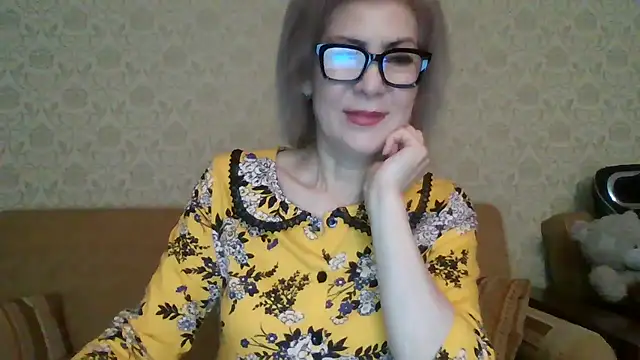 Elegant00Lady