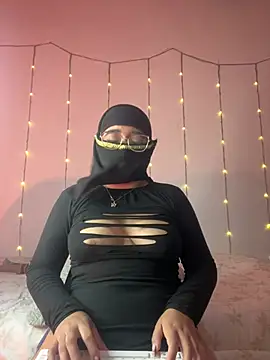 Maisa_issa