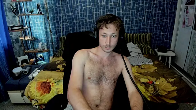 CuteBoy228 webcam