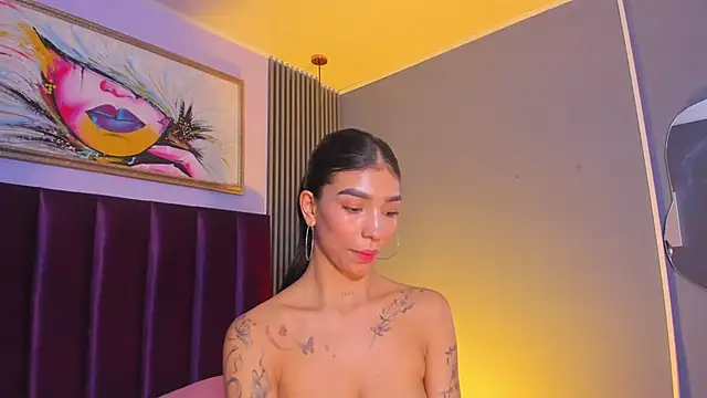 LauraAristizabal webcam