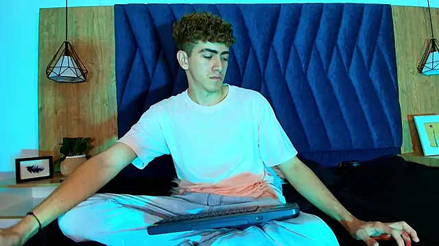 Tyler_Mcrey webcam