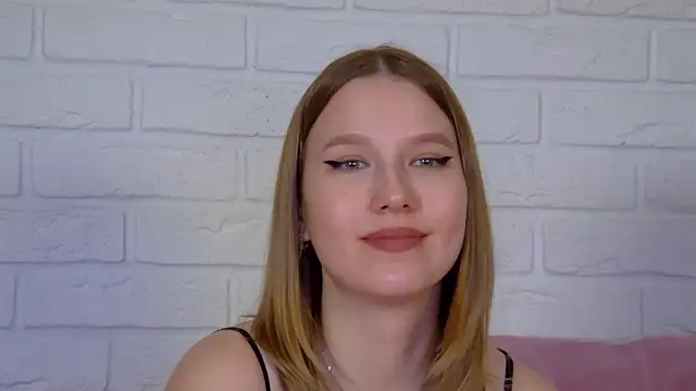 LiliLinn webcam