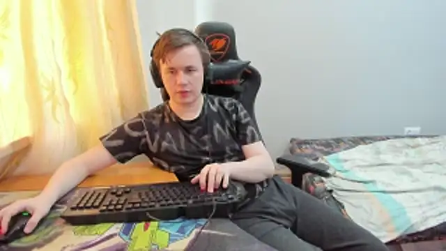 iliaskrislove webcam