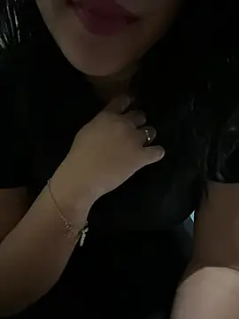 EvelisePetroviich webcam