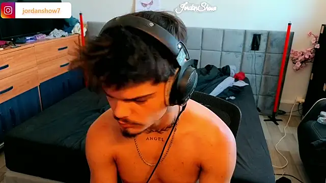 JordanShow webcam