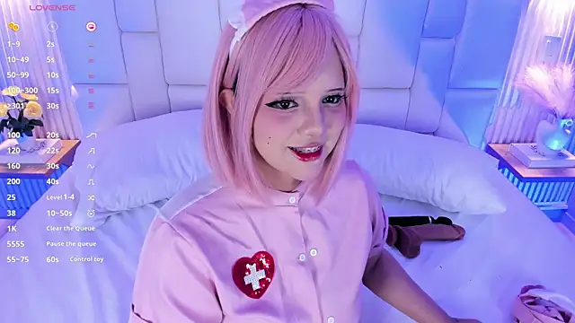 NanaOsaky webcam